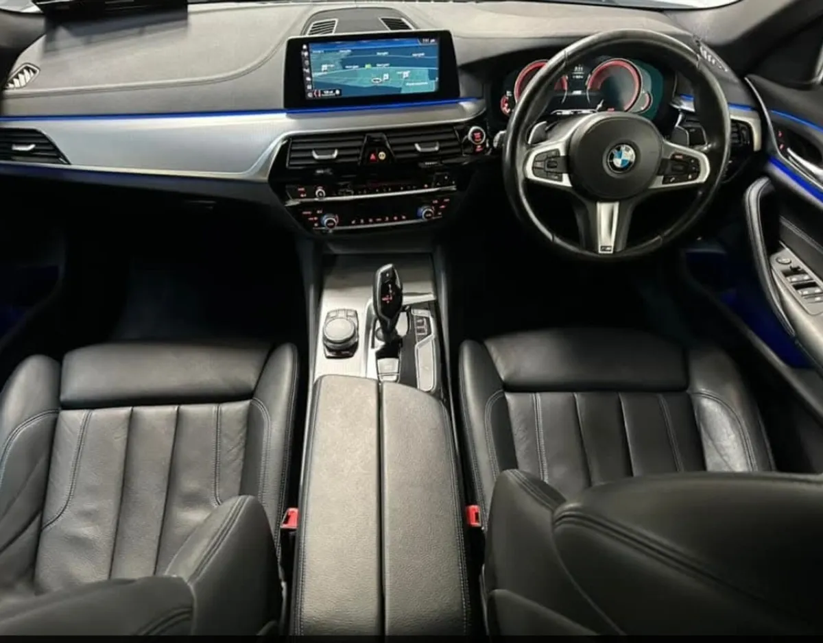 2017 BMW  520D G30 MSport - Image 4
