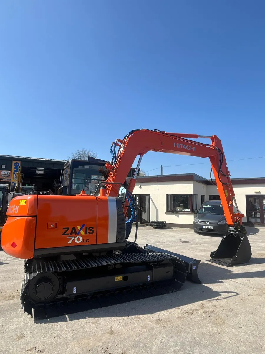 2016 Hitachi ZX70-3 - Image 3