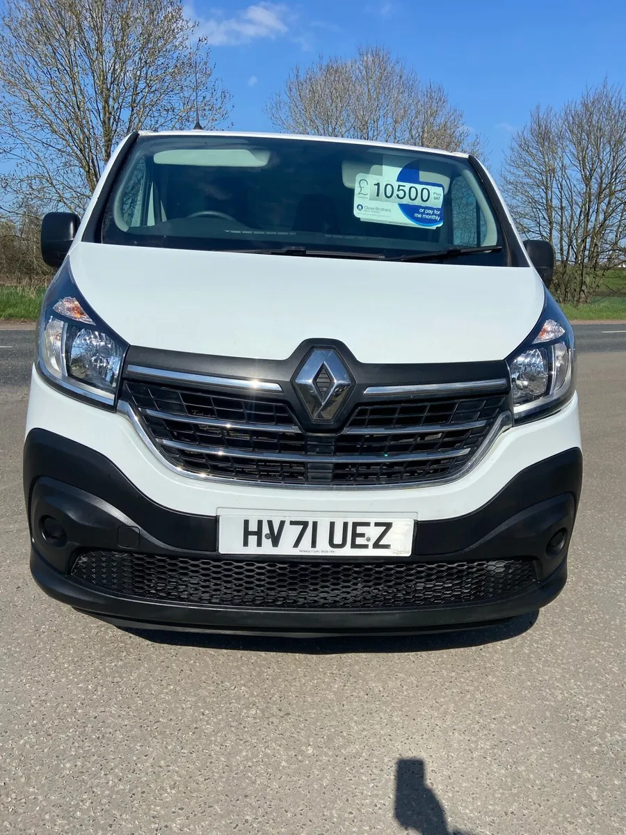 LATE 2021 Renault traffic LWB 2 litre - Image 3