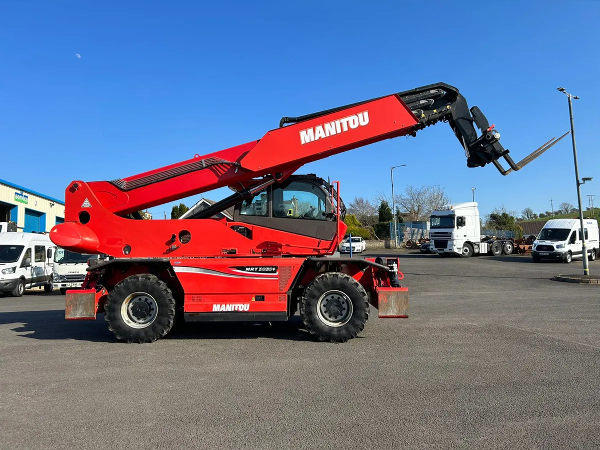 2019 Manitou MRT3050 Roto - MULLANS - Image 1