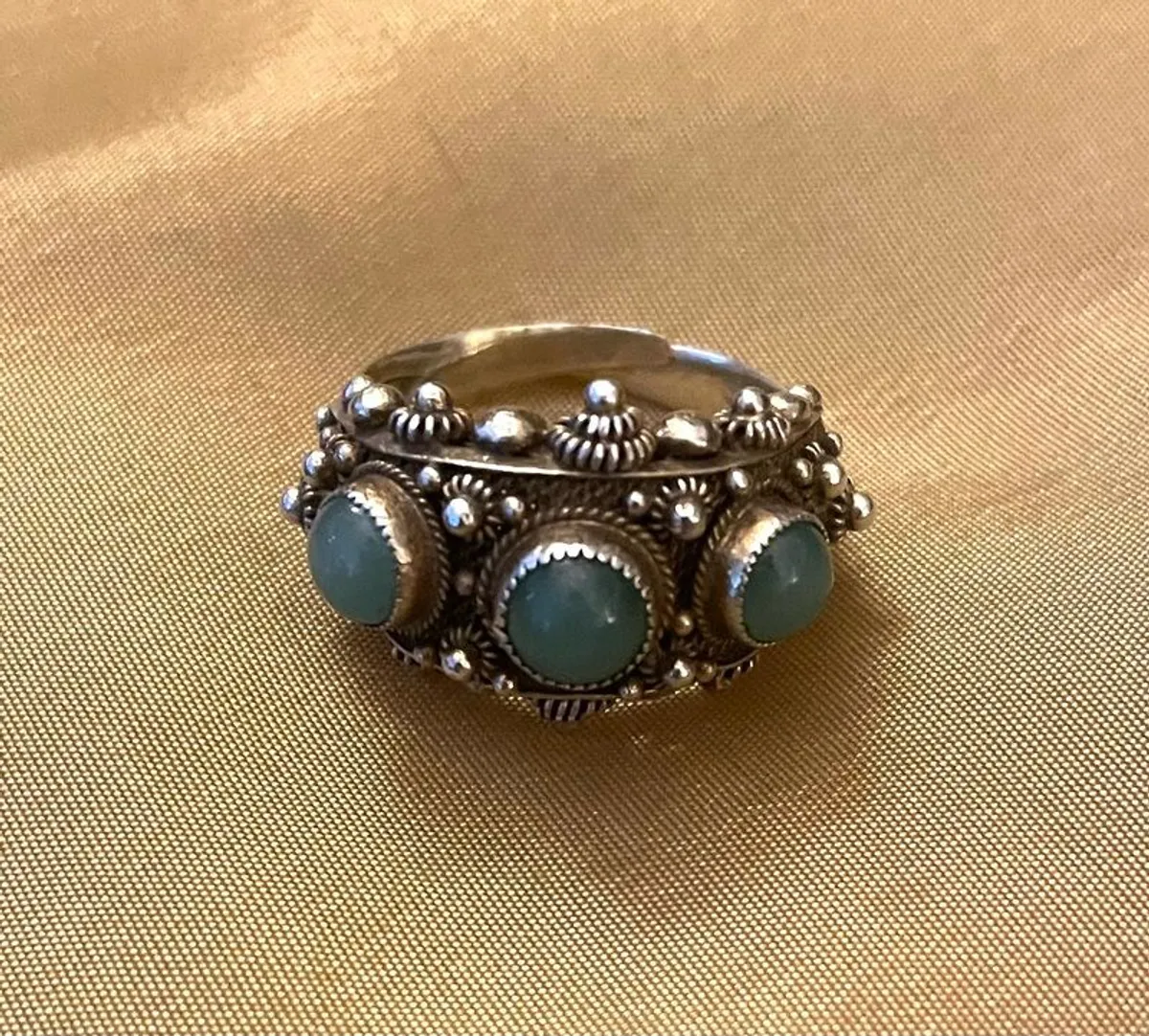 Early 1900's Chinese Jade Ring - Image 1