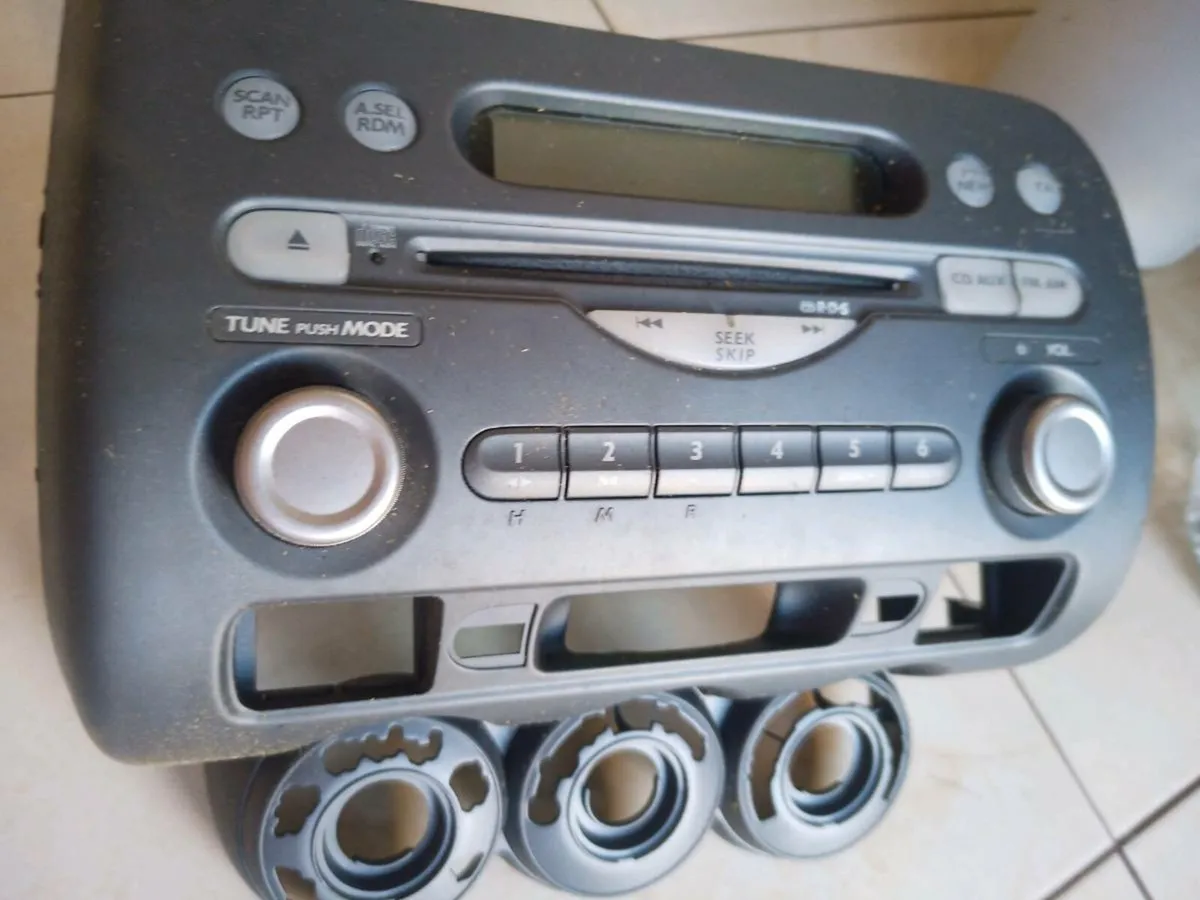 Honda Jazz Radio Panel - Image 4