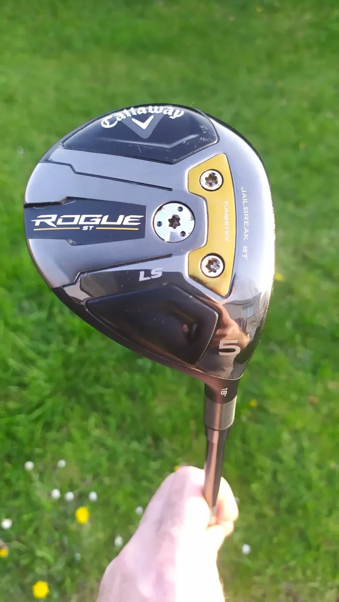 Callaway Rogue ST. 5 wood, Stiff Shaft, 18 degree - Image 1