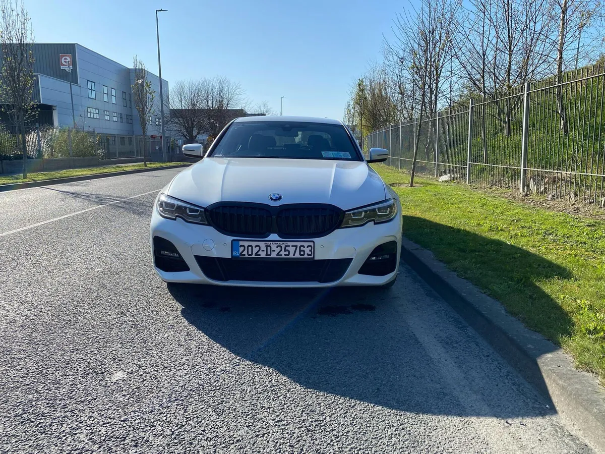 BMW 3-Series 2020 330E MSPORT IN WHITE - Image 3