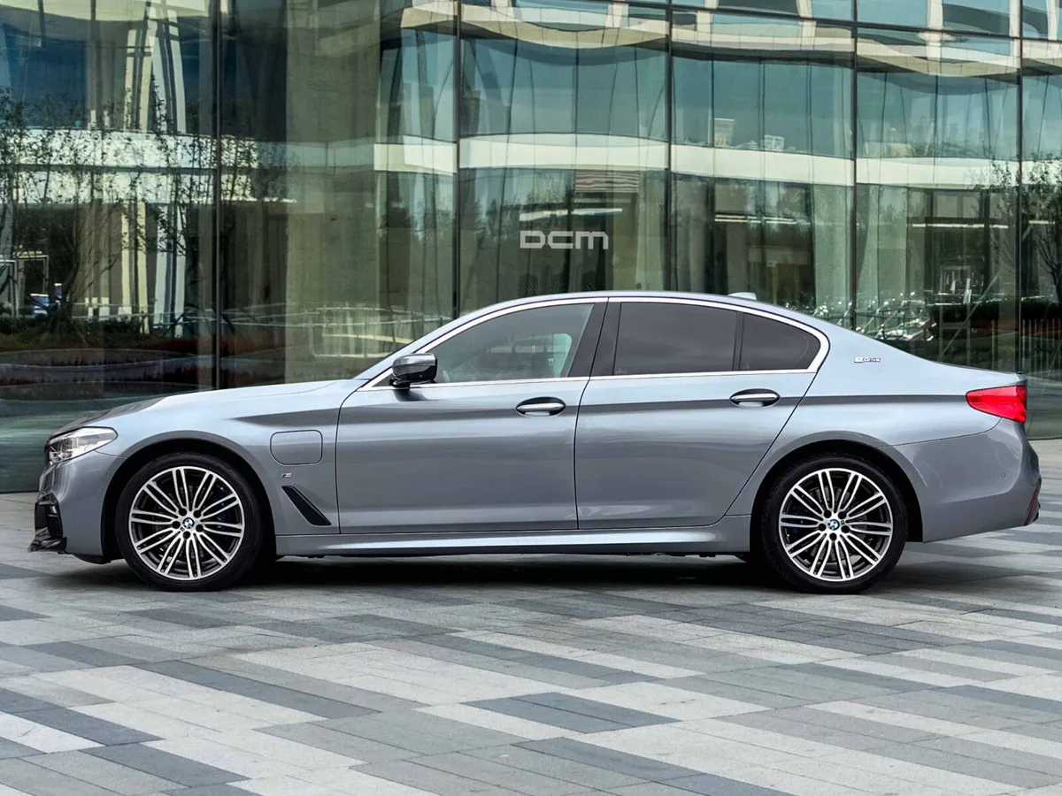 BMW G30 530e M Sport iperformance *Excellent Spec* - Image 4