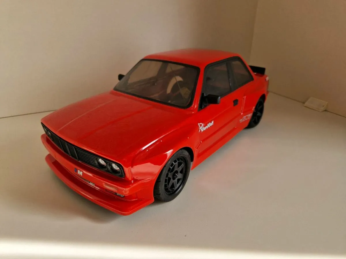 HNR H9803 Werewolf BMW E30 1:10 - Image 1