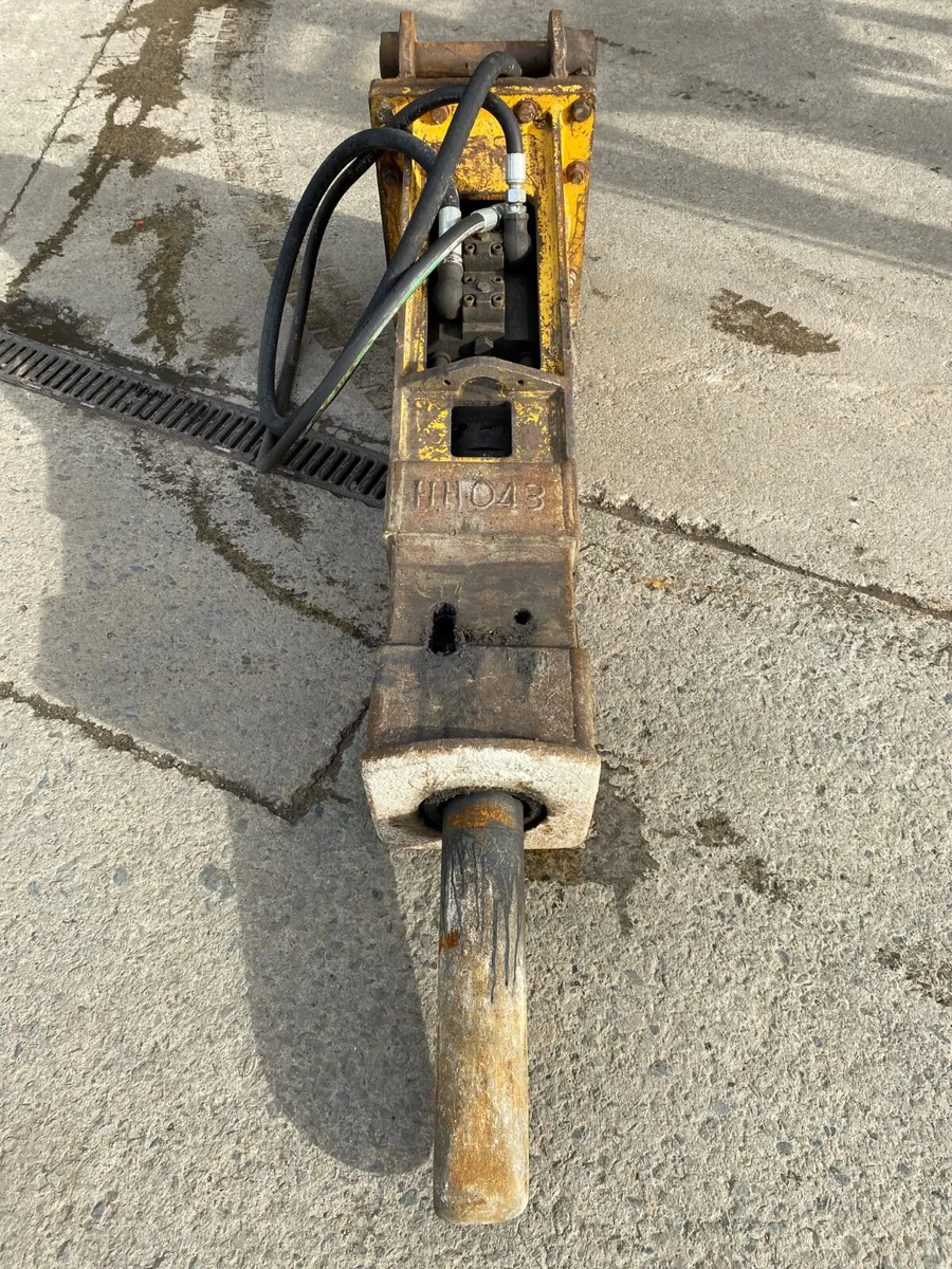 INDECO HP1500 13T ROCK BREAKER - Image 1