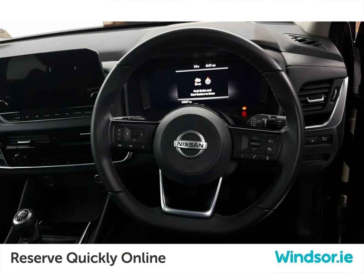 Nissan QASHQAI 1.3 PET Mild Hybrid SV Premium - Image 4