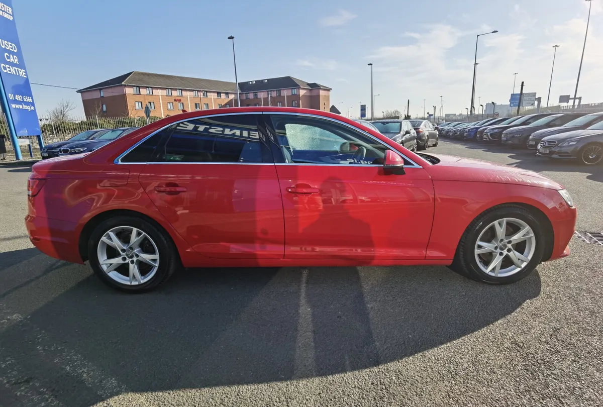 AUDI A4 2.0TDI ULTRA SE - Image 4