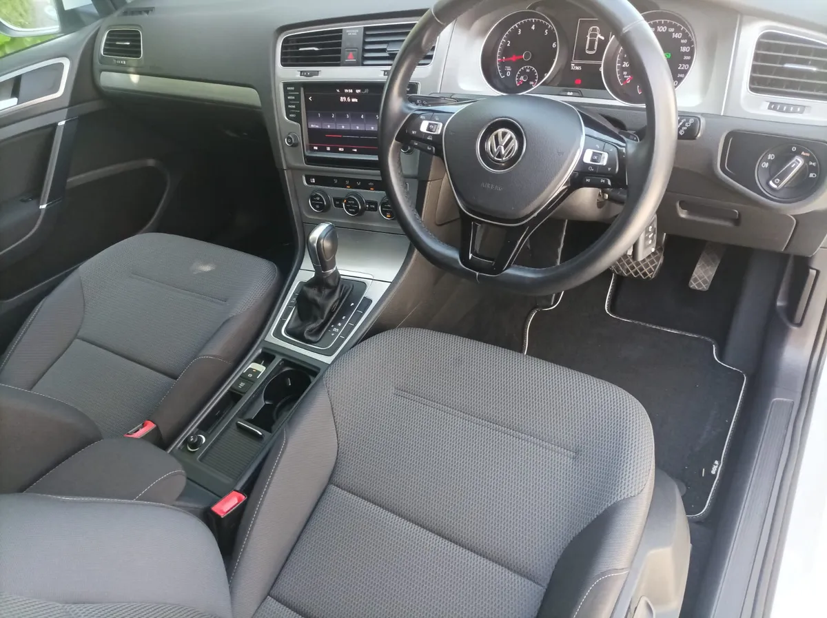 2016 VW Golf 1.2 TSI Comfortline Plus Automatic - Image 3