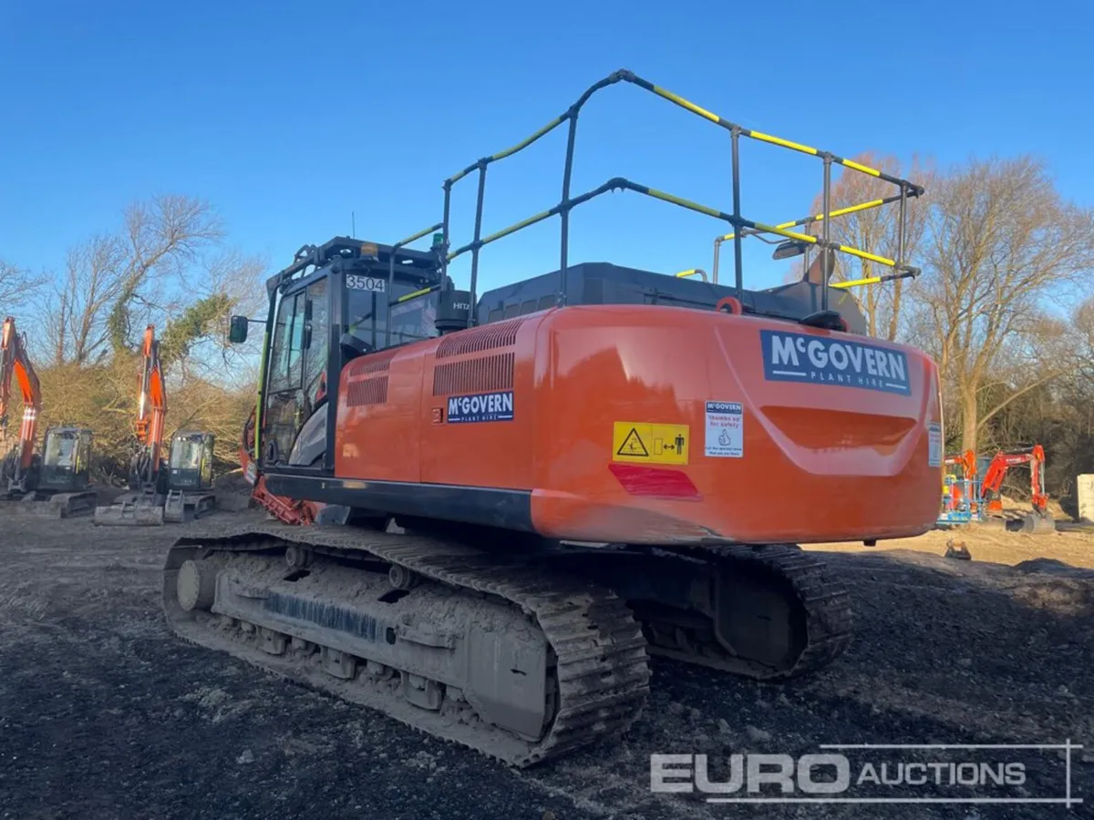 2019 Hitachi ZX350LC-6 - Image 3