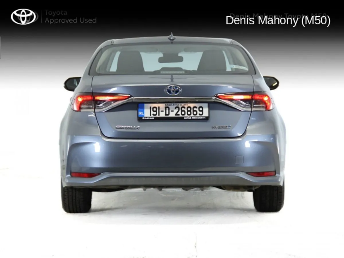 Toyota Corolla Luna Saloon Hybrid Auto - Image 2