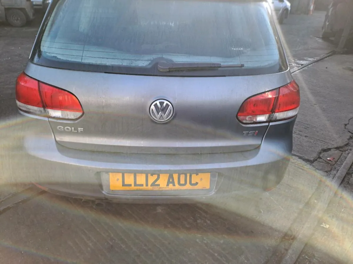 12 Vw Golf 1.4 tsi  breaking for parts - Image 3