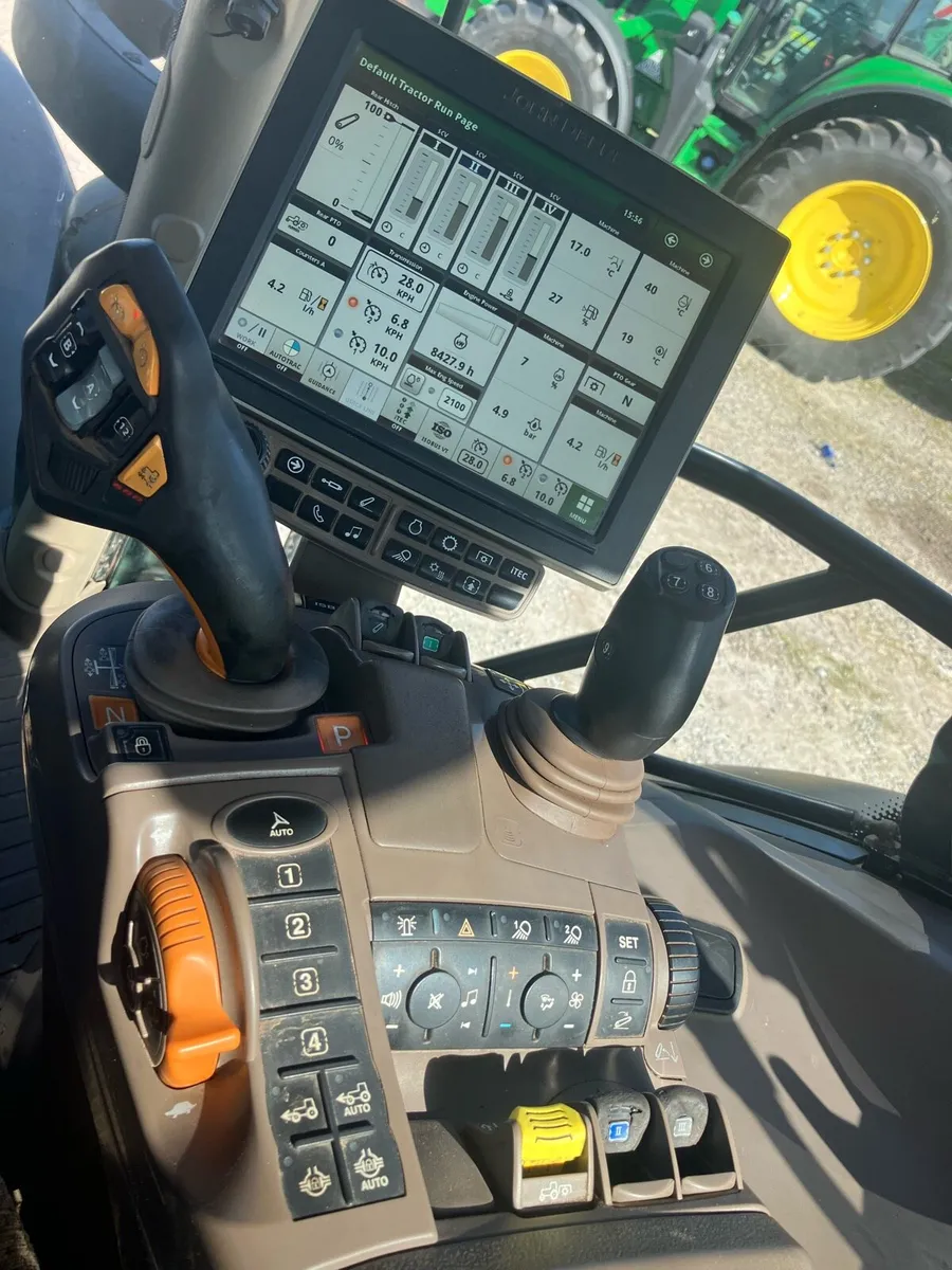John Deere 6175R - Image 4
