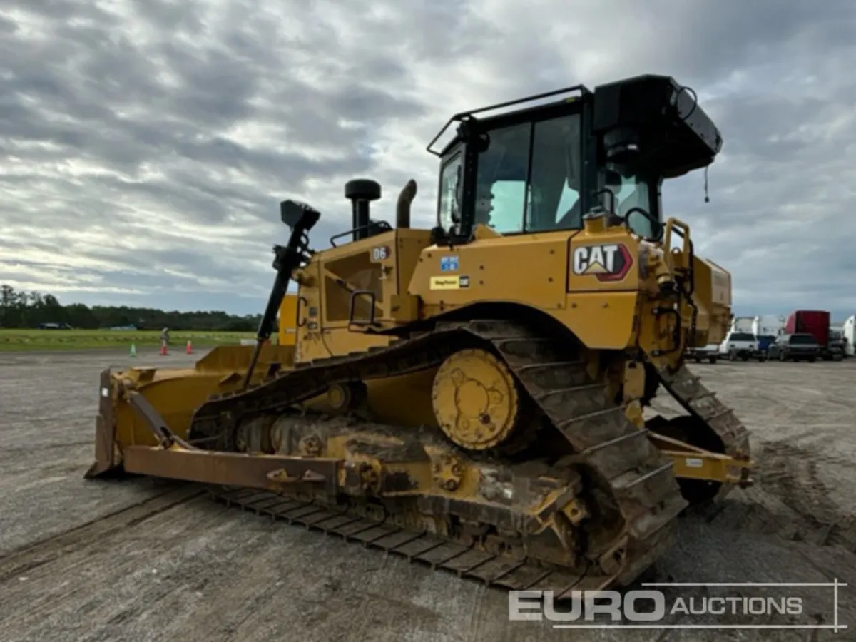 2019 CAT D6 LGP - Image 4