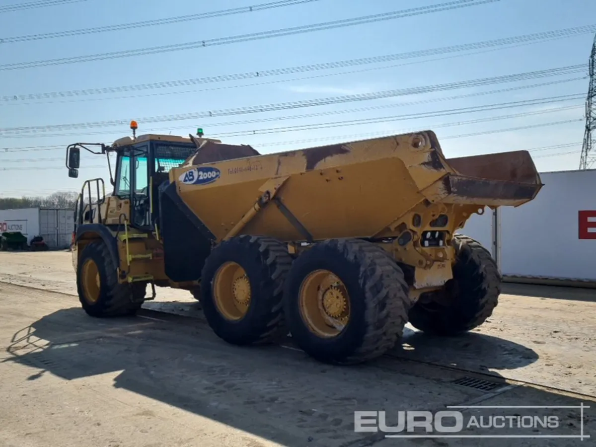 2017 Bell B20E - Image 3