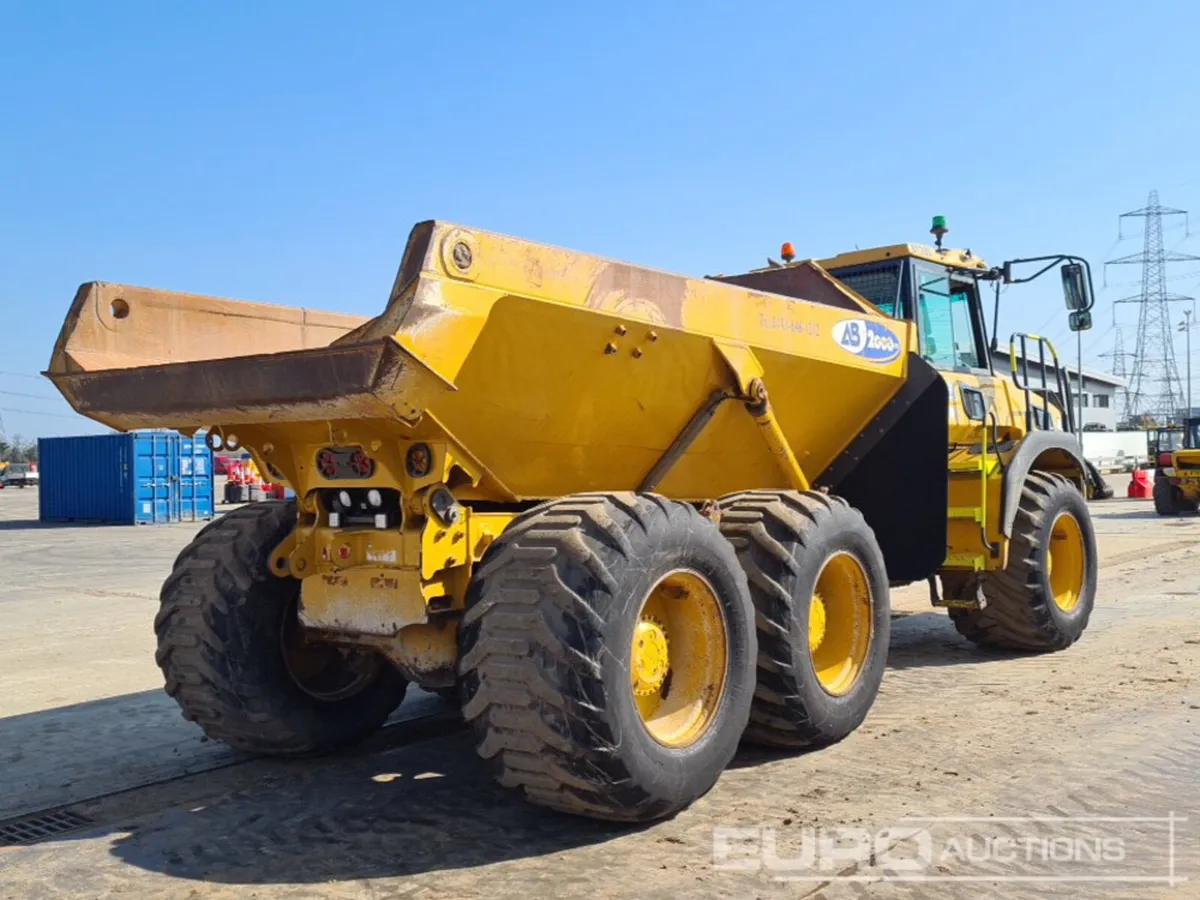 2017 Bell B20E - Image 2