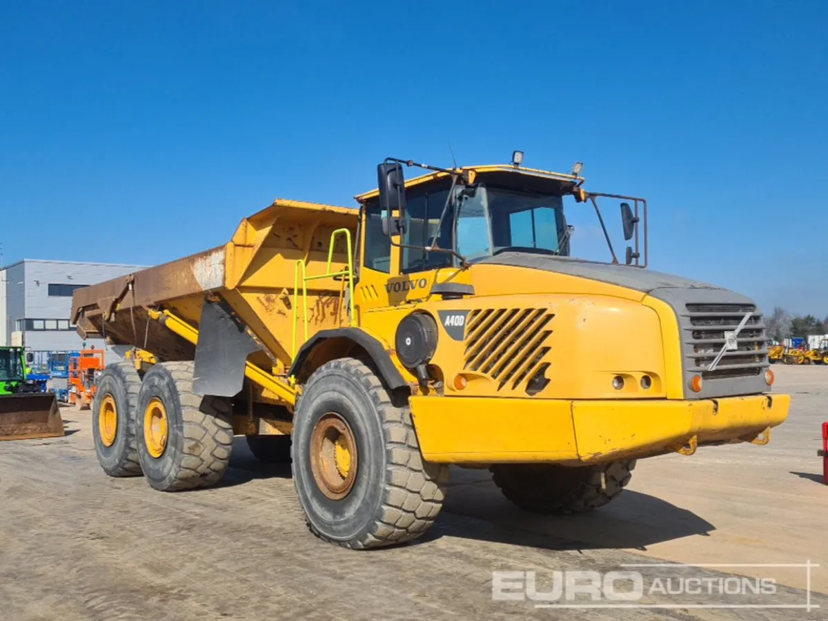 2017 Bell B20E - Image 3