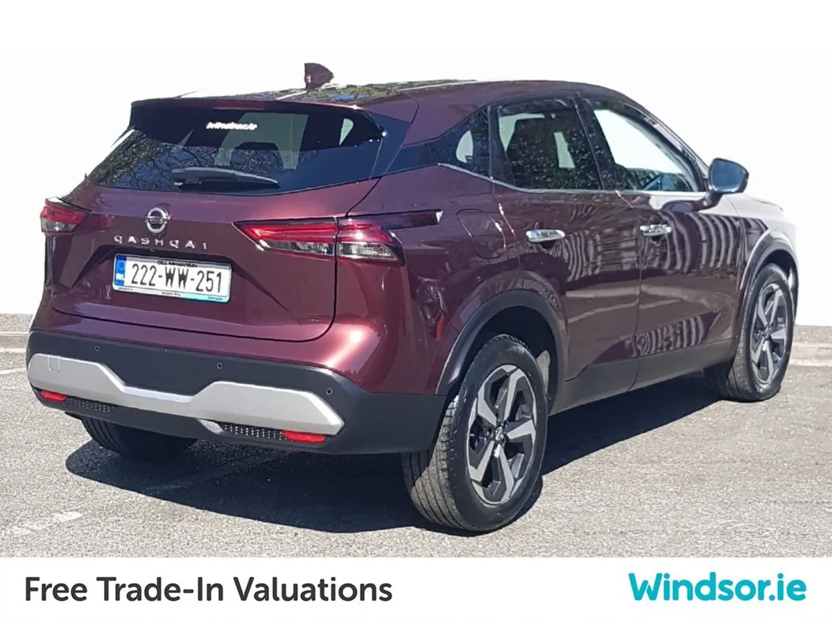 Nissan QASHQAI 1.3 PET Mild Hybrid SV Premium - Image 3