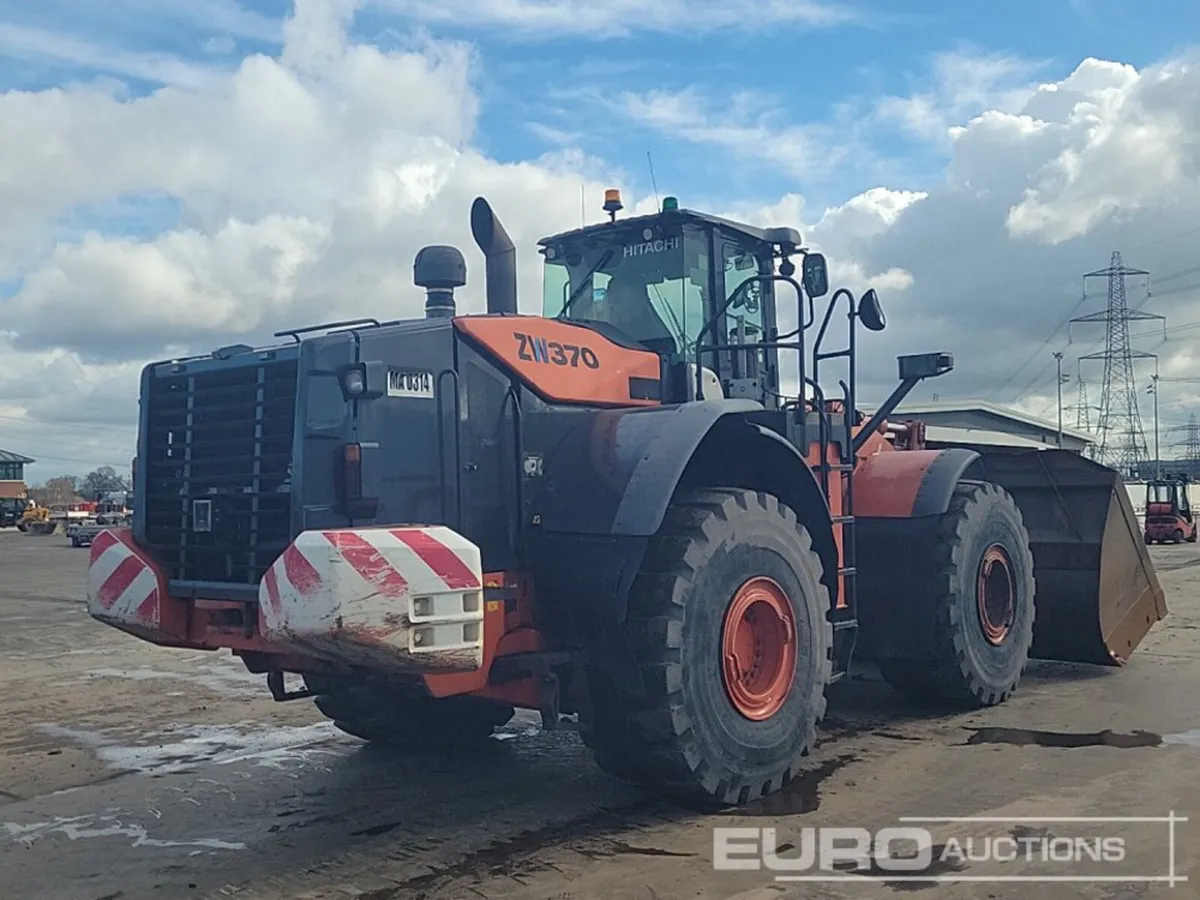 2016 Hitachi ZW370-5B - Image 1