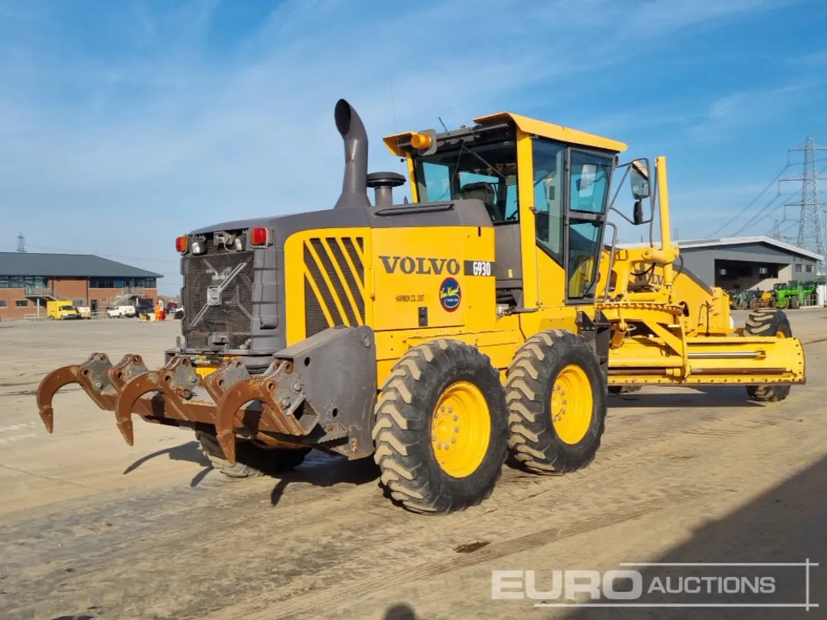 2011 Volvo G930 - Image 4
