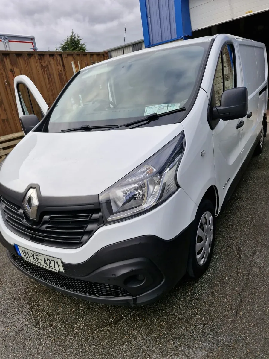 Renault traffic - Image 1
