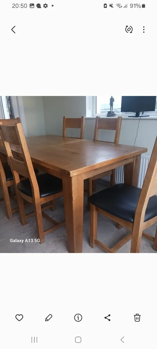 Dining table and 6 chairs - Image 2