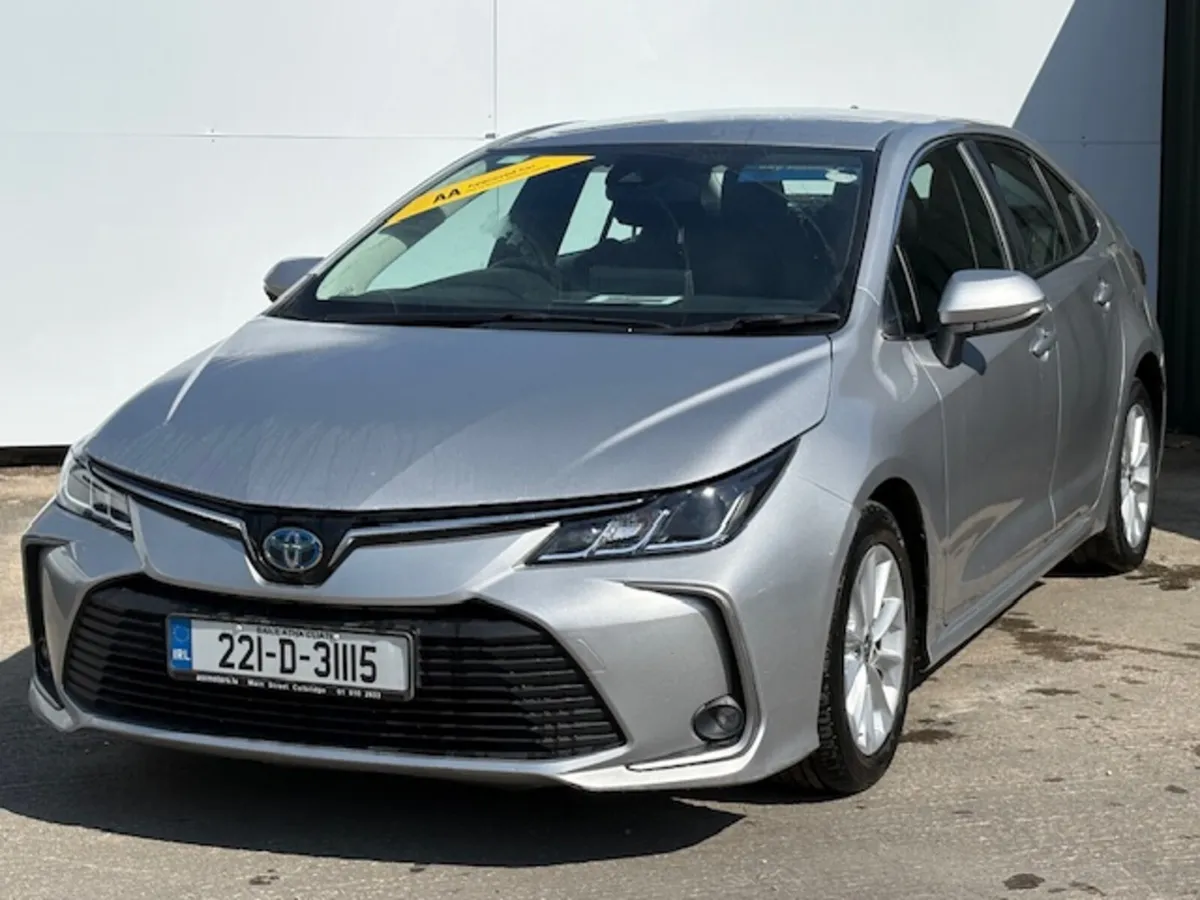 Toyota Corolla 2022 Saloon Hybrid Auto Irish Car - Image 4