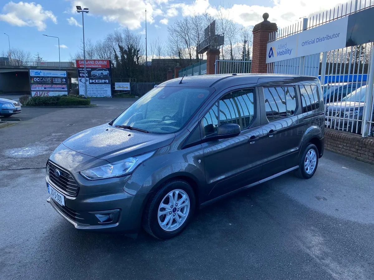 2020 Ford Grand Tourneo Connect Zetec 5 seats + wc - Image 2