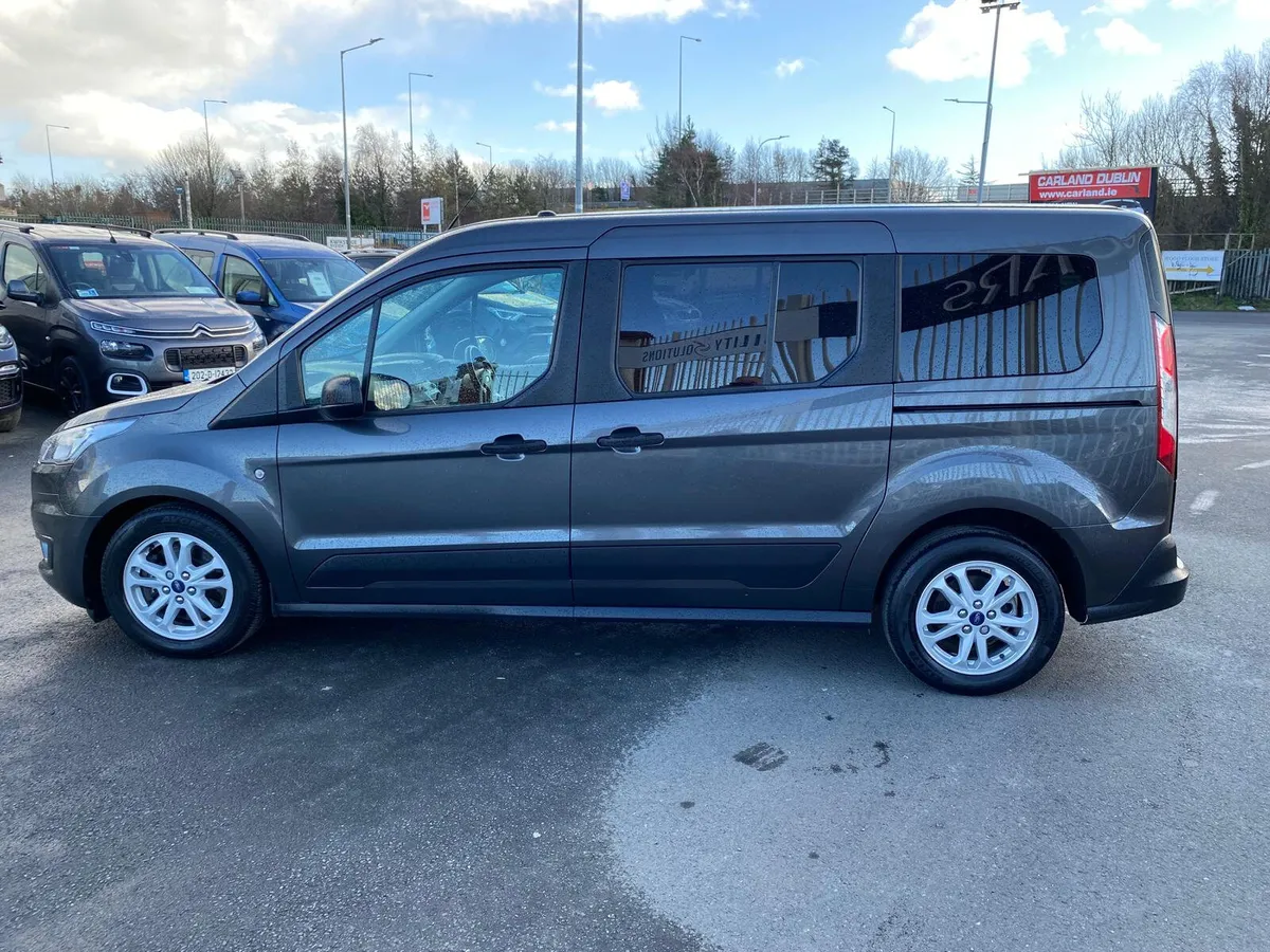 2020 Ford Grand Tourneo Connect Zetec 5 seats + wc - Image 4