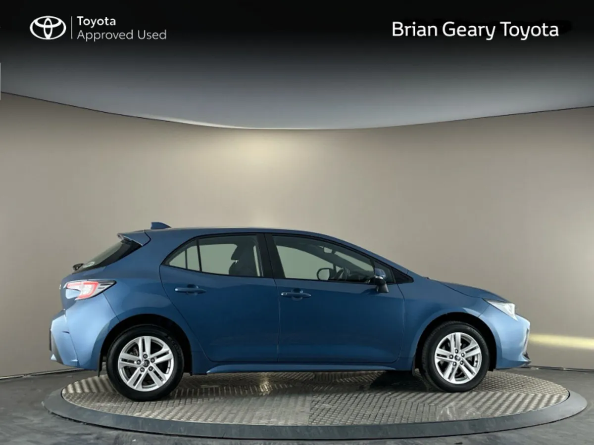 Toyota Corolla HYBRID LUNA H/B - Image 3