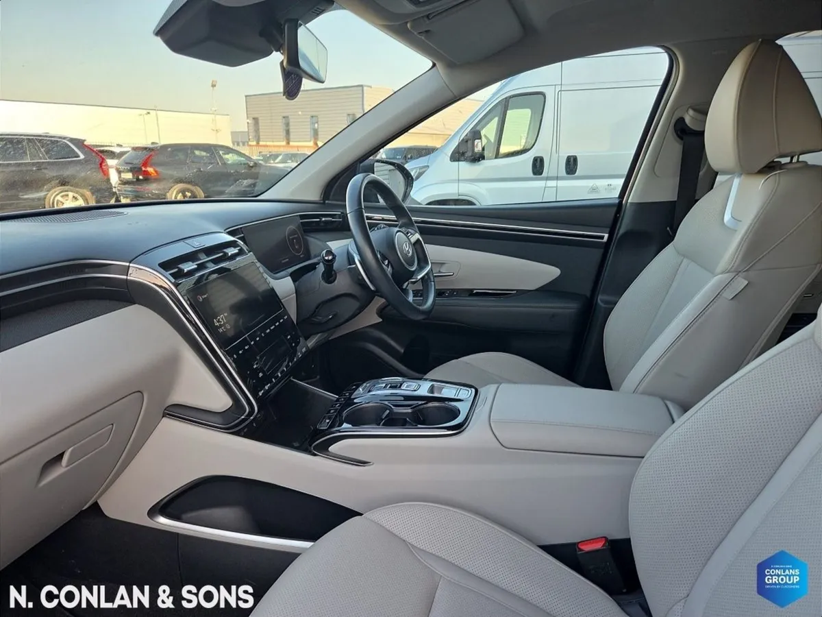 Hyundai Tucson 4WD Executive Plus Phev Auto - Image 3