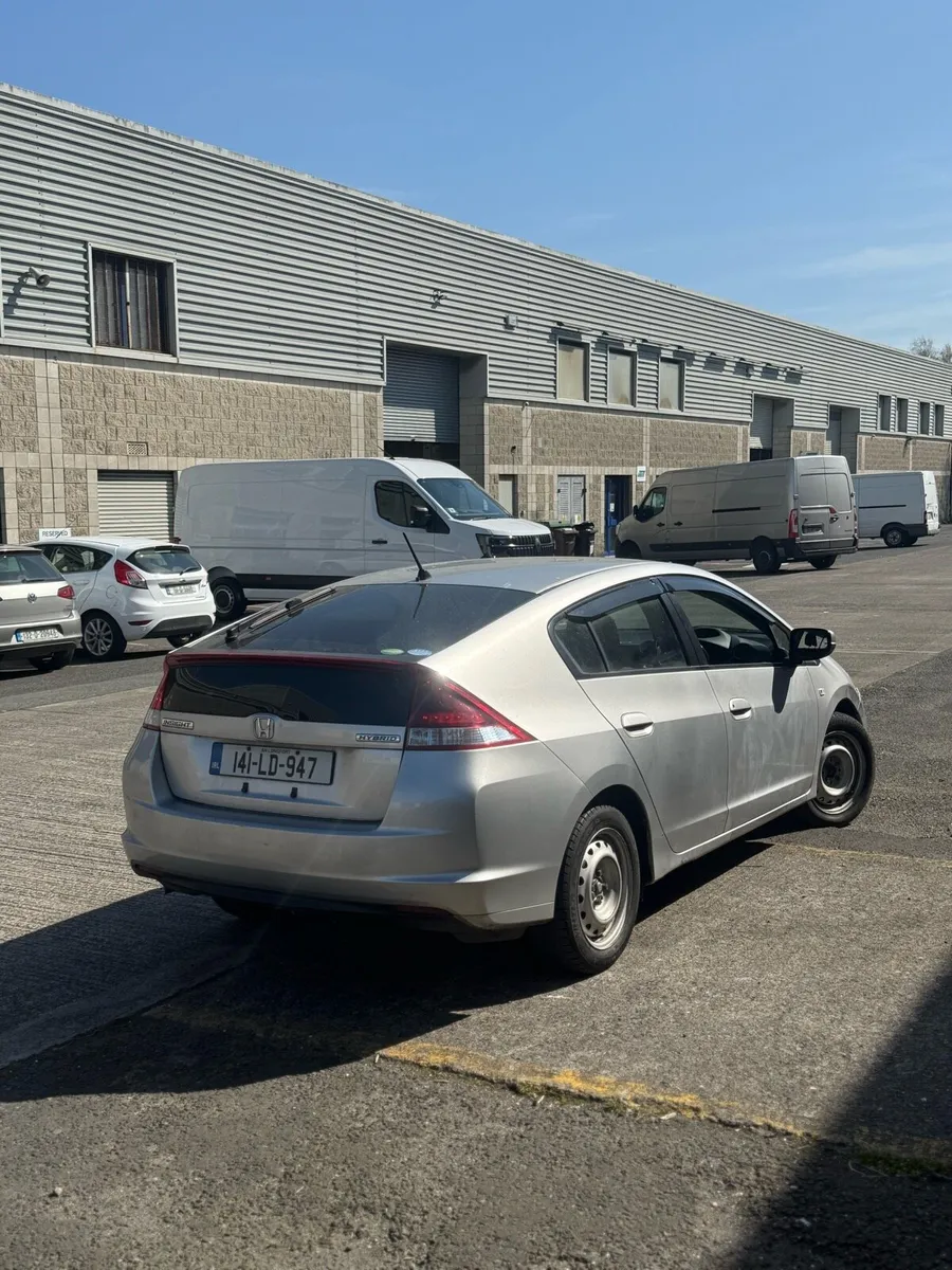 2014 Honda Insight Hybrid 1.3 , Needs Work - Image 3