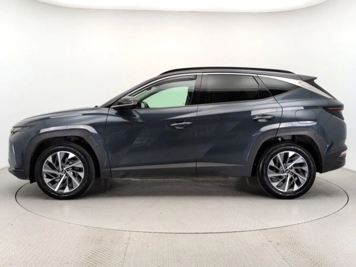 Hyundai Tucson Ix35 Executive Plus 2 Tone - Image 4
