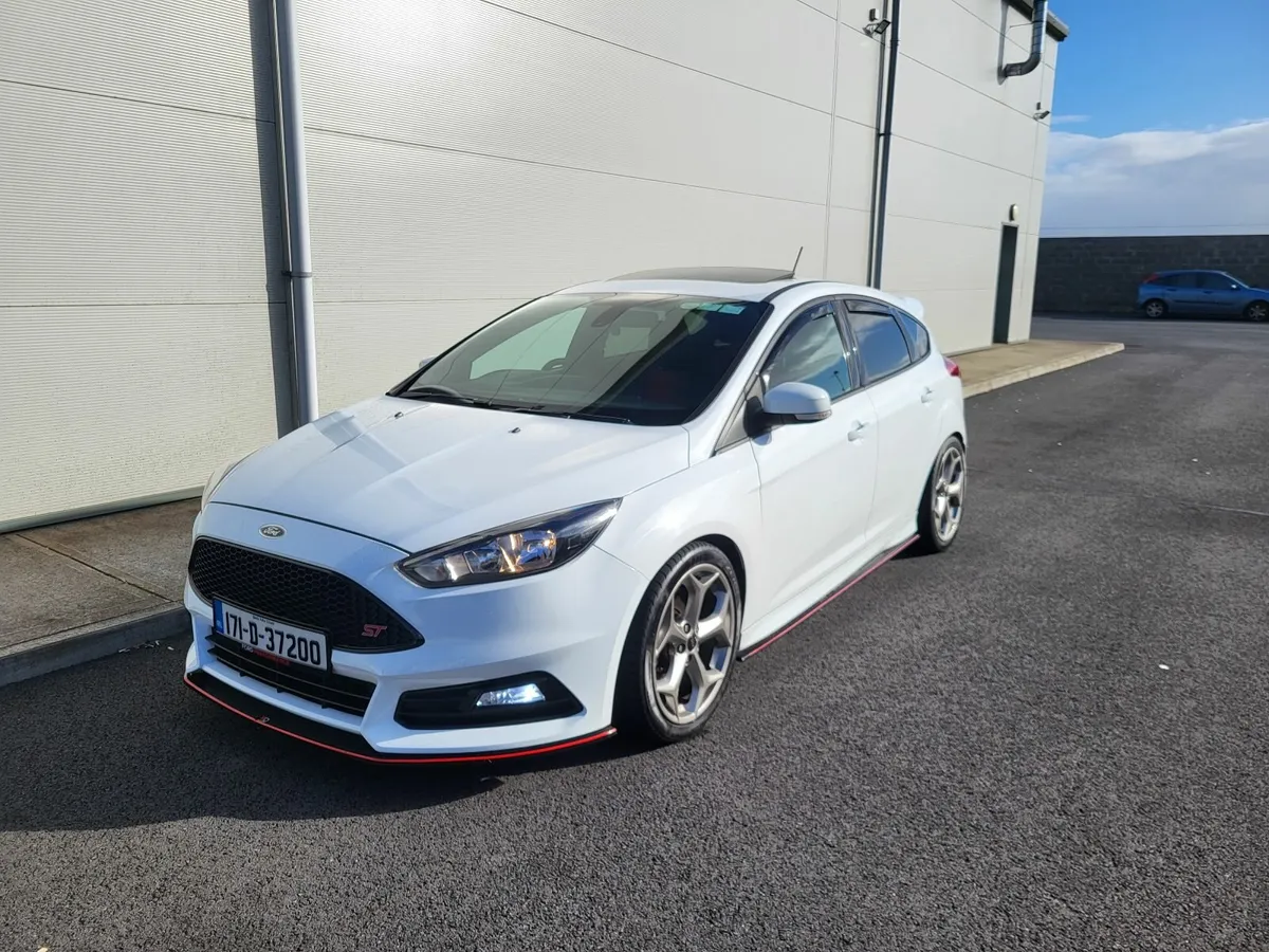 Ford Focus ST - Image 1