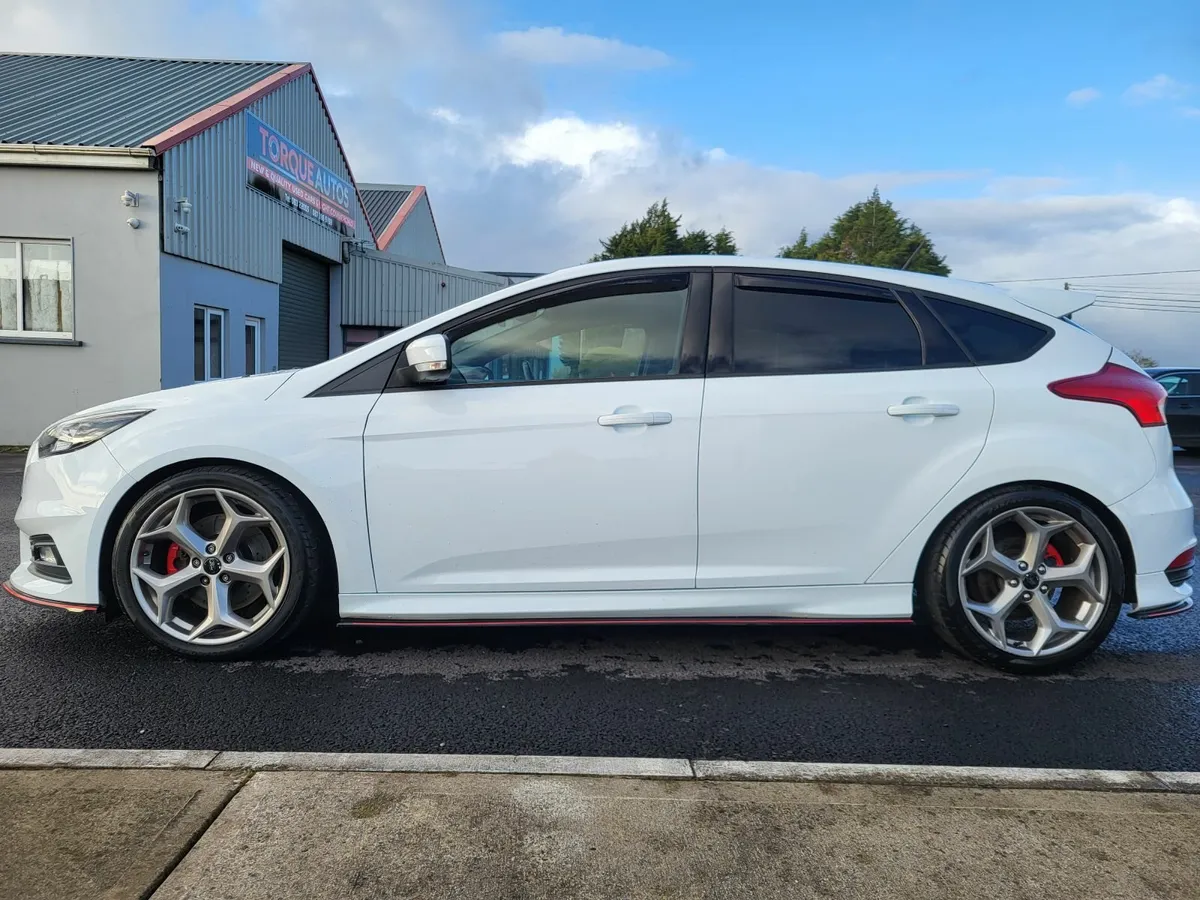 Ford Focus ST - Image 4