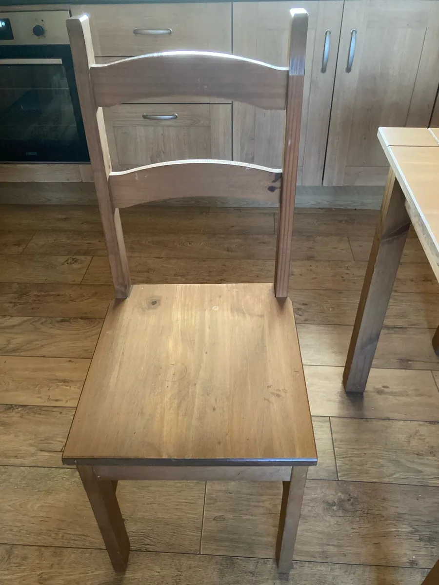 Kitchen table & chairs - Image 3