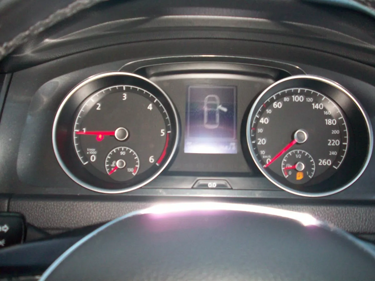 Volkswagen Golf 1.6tdi  Comfortline 115HP 2020 - Image 3