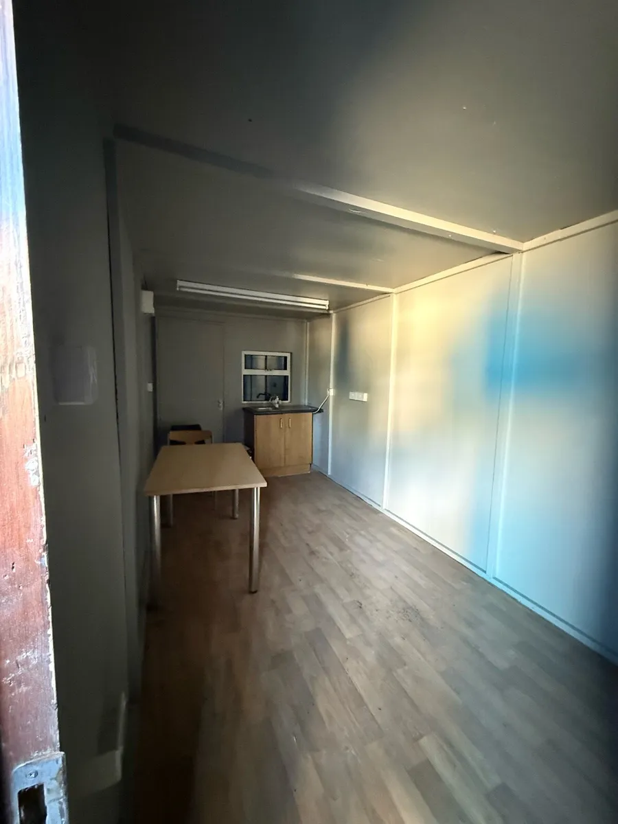 Anti vandal office - Image 2