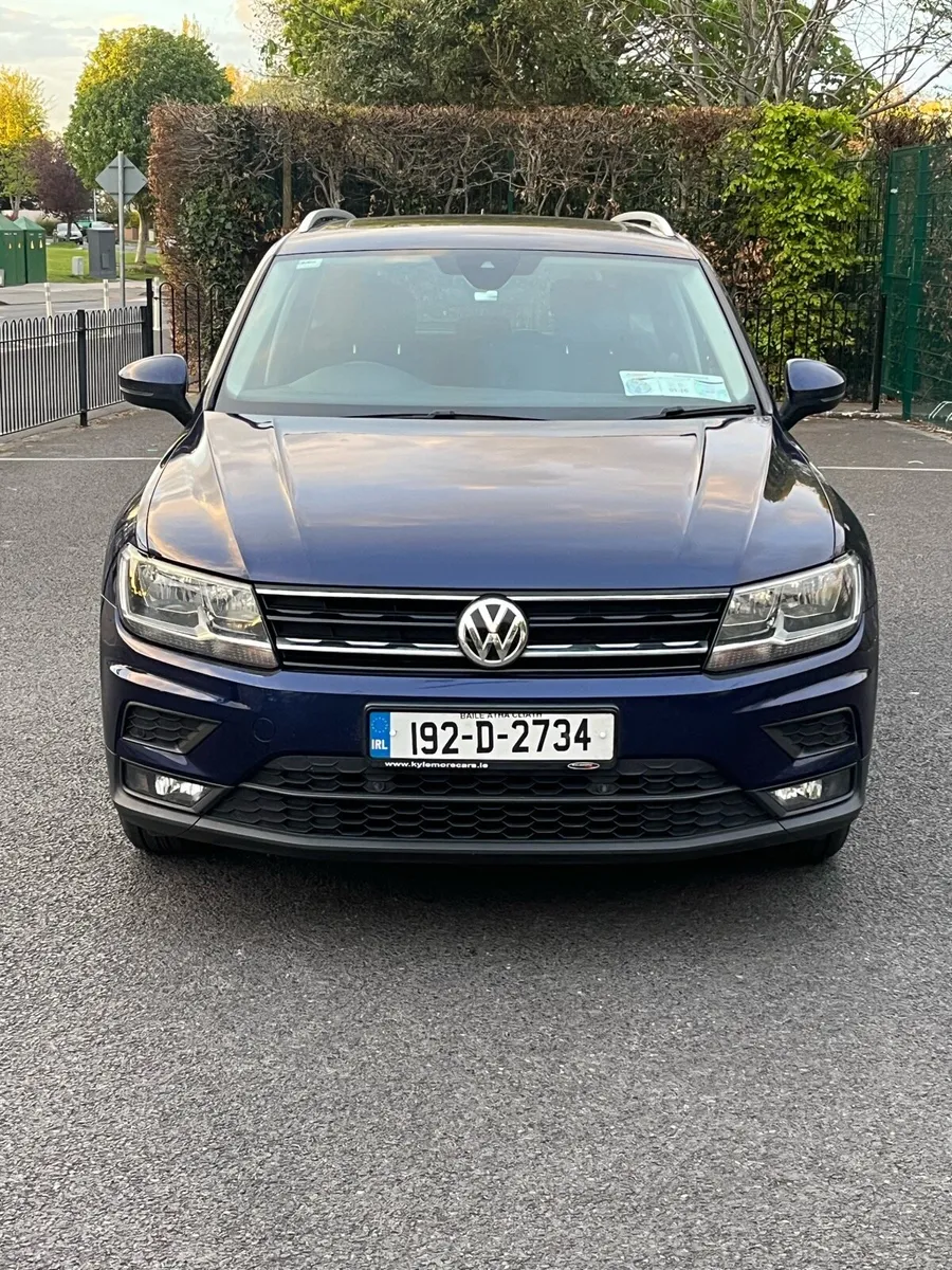 2019 (192) Volkswagen Tiguan - Image 2