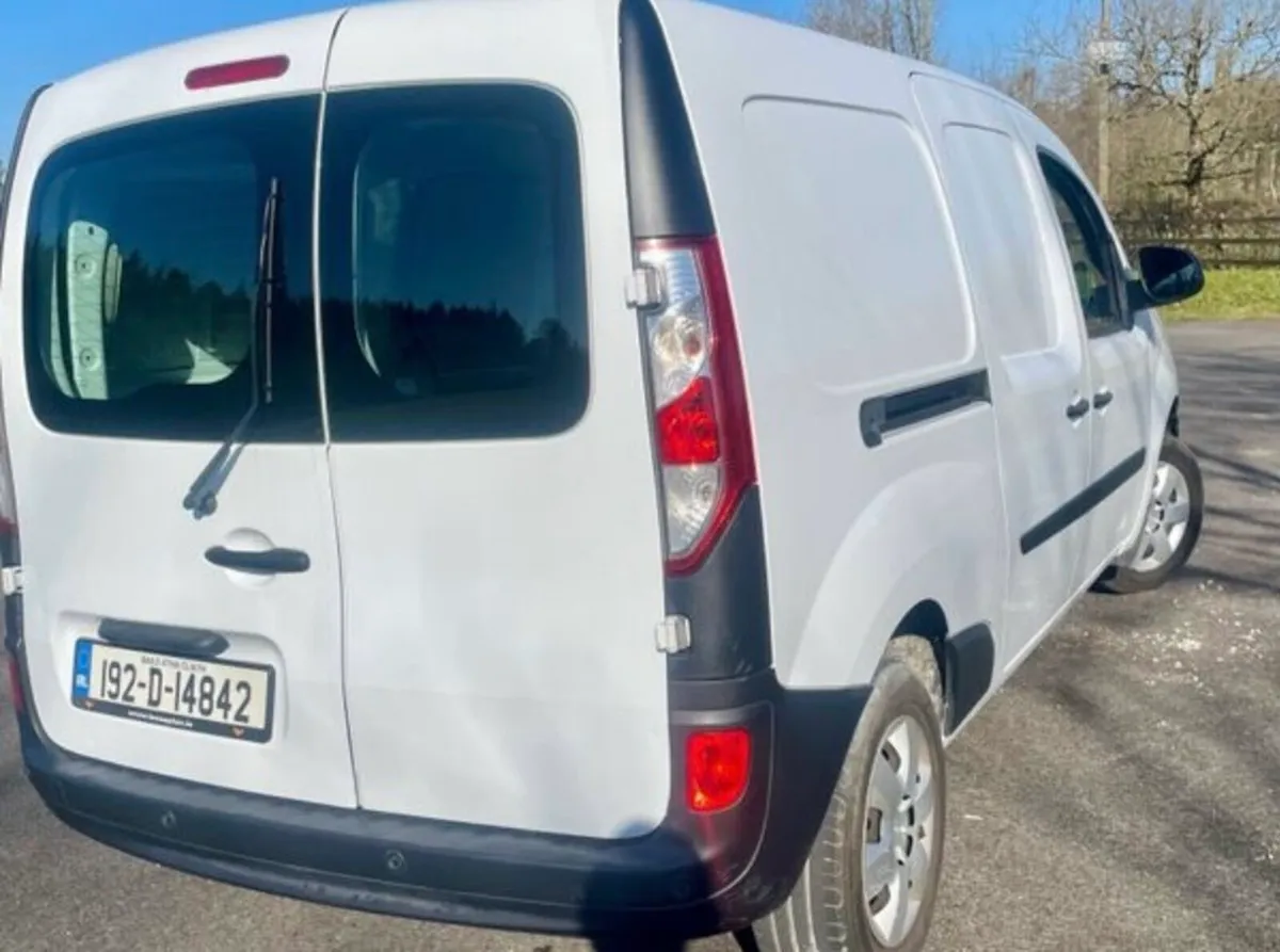 36k KM !! 192 Kangoo MAXI ZE ELECTRIC AUTO - Image 4