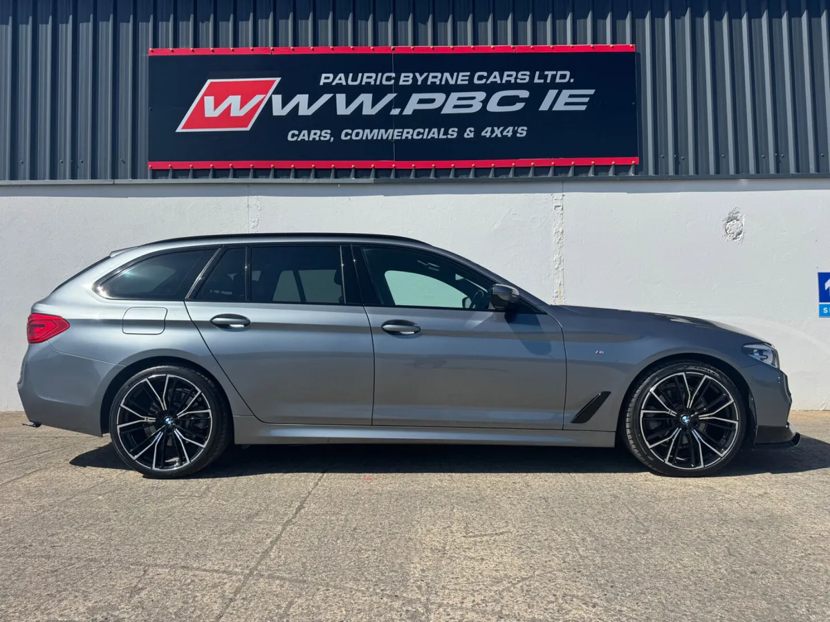 BMW 5-Series 520D M Sport Touring 2019 - Image 3