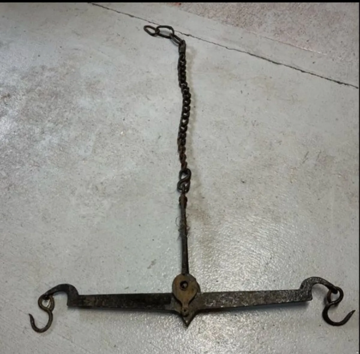 Vintage Balancing scales and swindle hook - Image 1