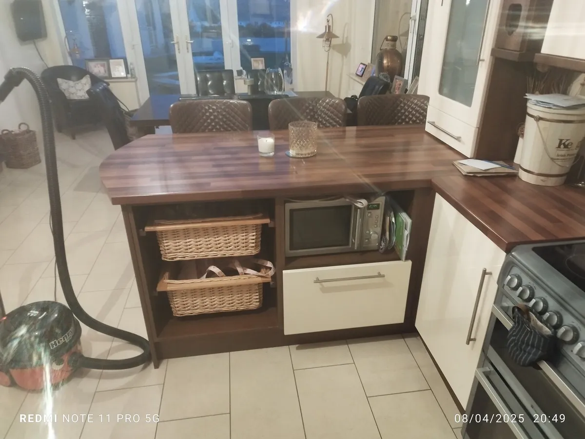Full kitchen - Image 1