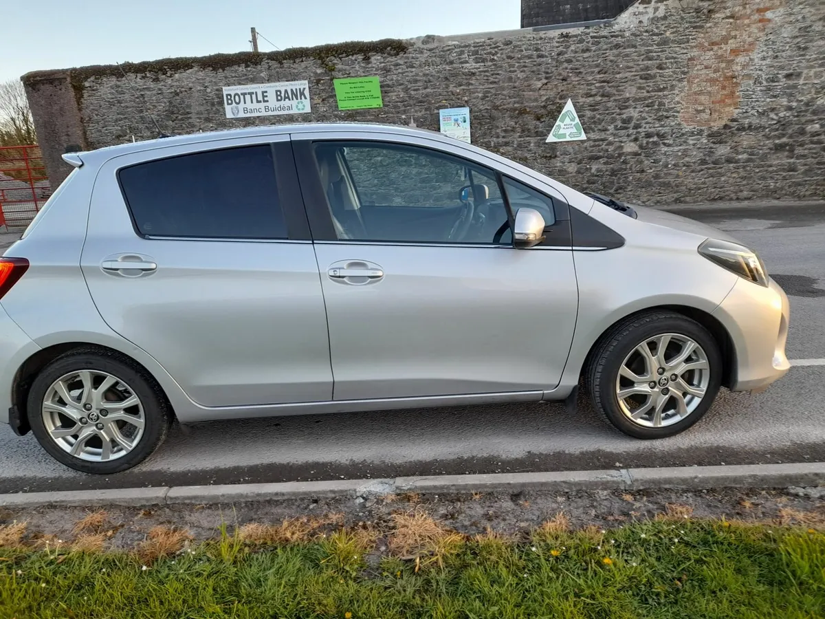 Toyota Yaris 2014 High Spec.Fresh NCT - Image 4