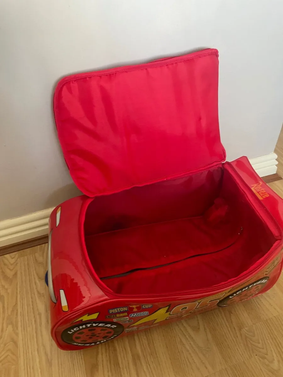 Lightning McQueen luggage - Image 2