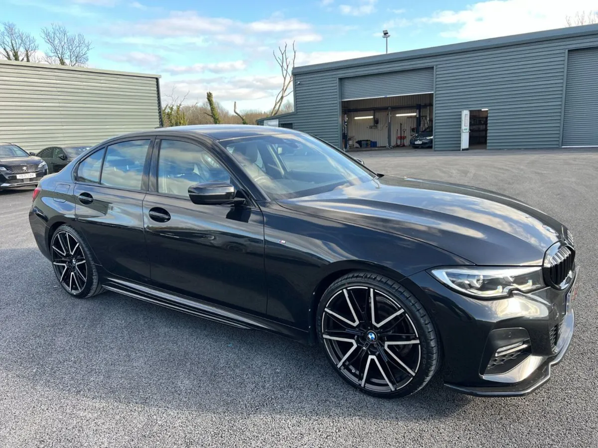 2022 Bmw 318D M- Sport 2.0 Auto - New Alloys - Image 2