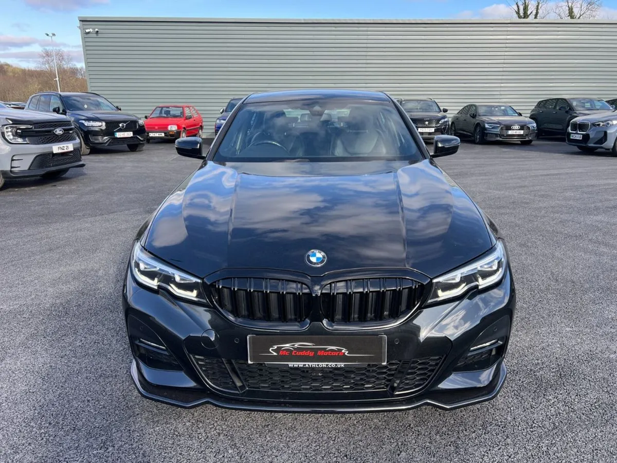 2022 Bmw 318D M- Sport 2.0 Auto - New Alloys - Image 3