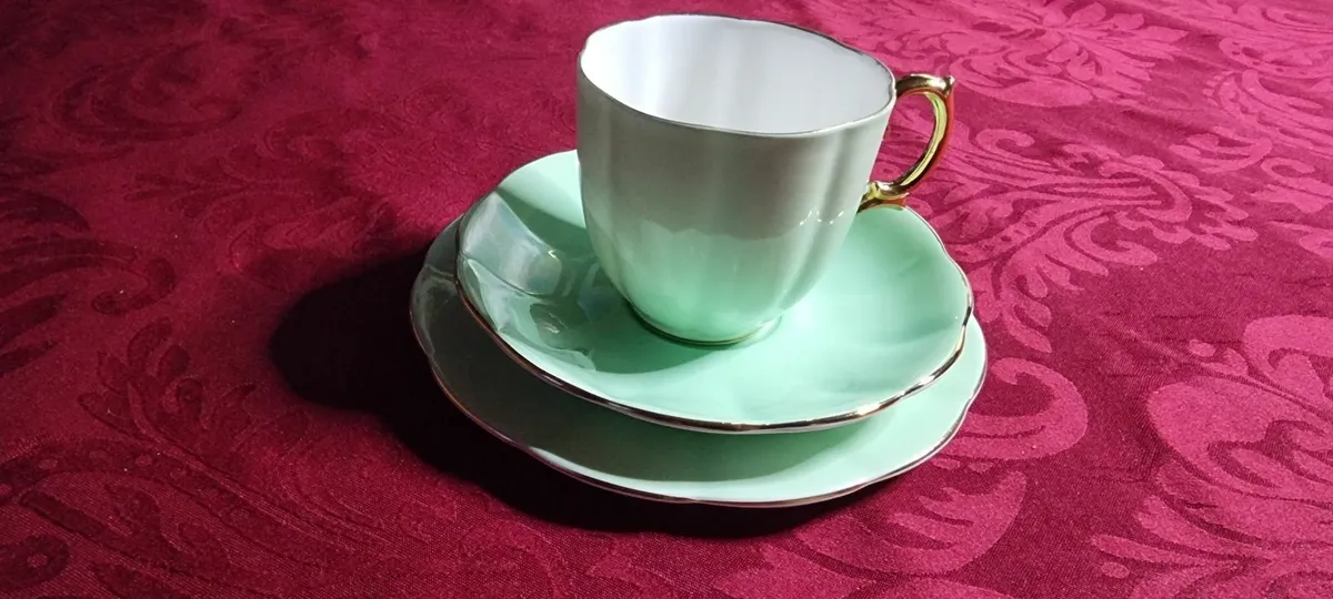 Royal Albert Mint Green Harlequin Bone China Trio - Image 1