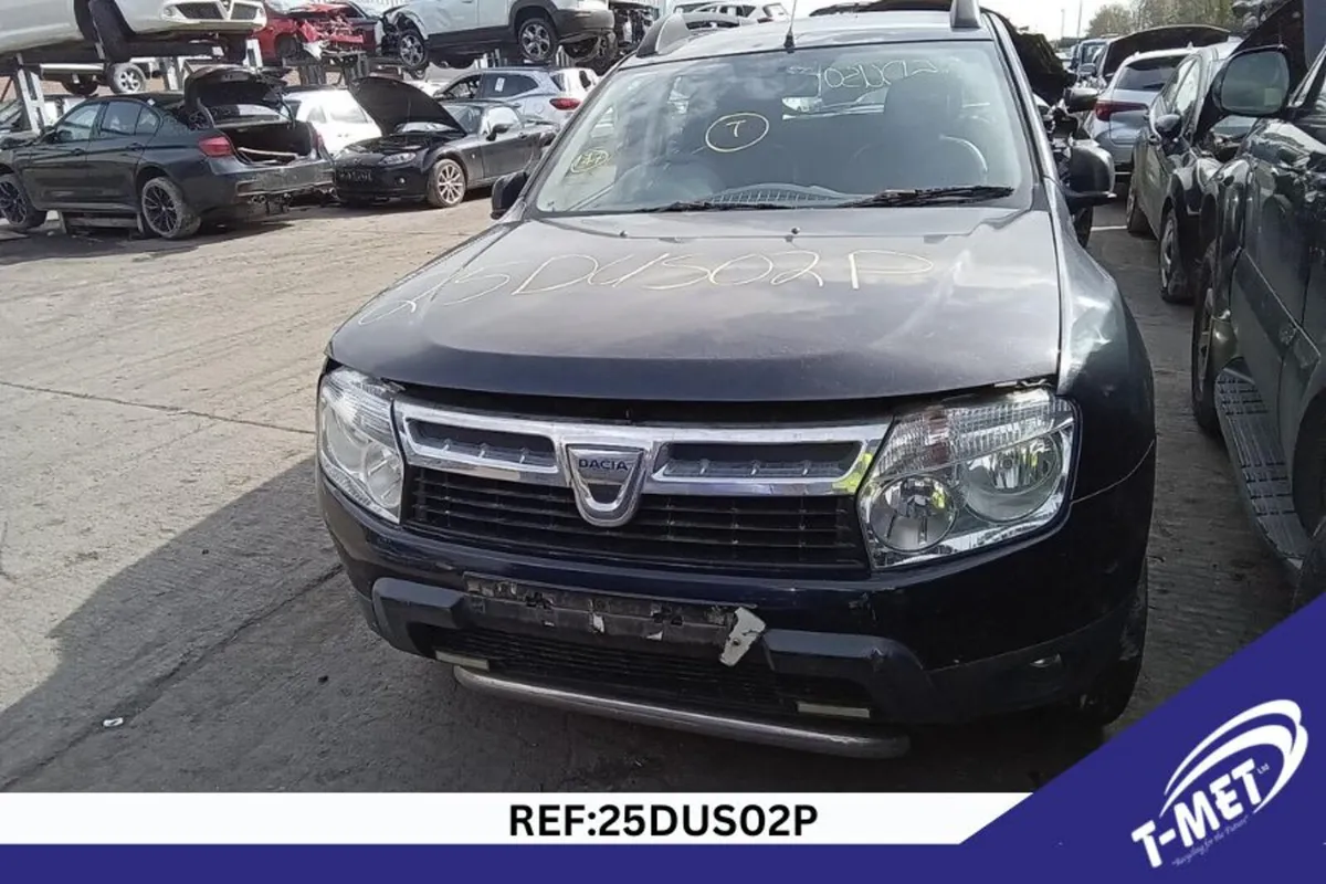 2013 DACIA DUSTER BREAKING FOR PARTS - Image 2